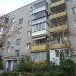 Продается: двухкомнатная квартира на ул. Орджоникидзе в Геленджике