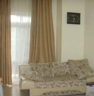 Продается: однокомнатная квартира на ул. Орджоникидзе в Геленджике